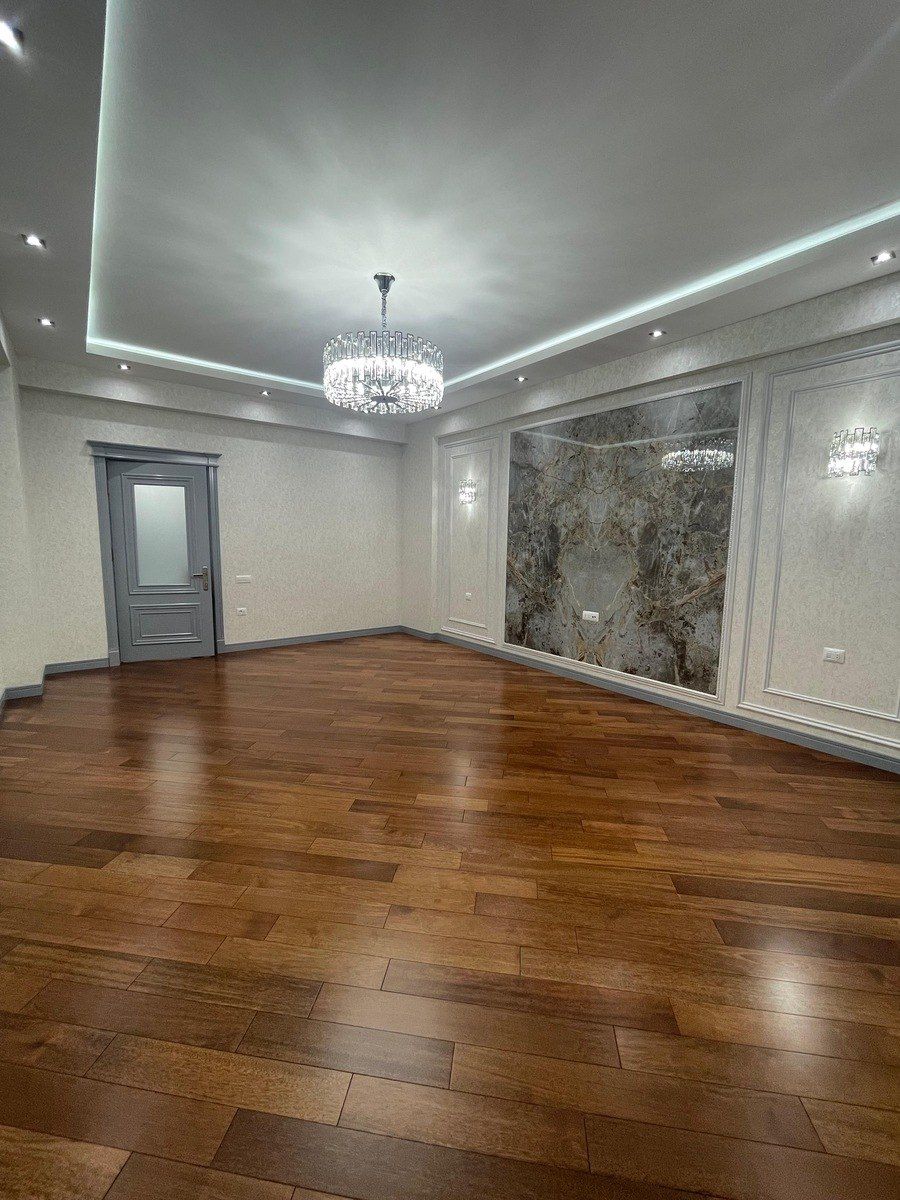 Satılır 4 otaqlı yeni tikili 186 m² — Mənzil, Bakı