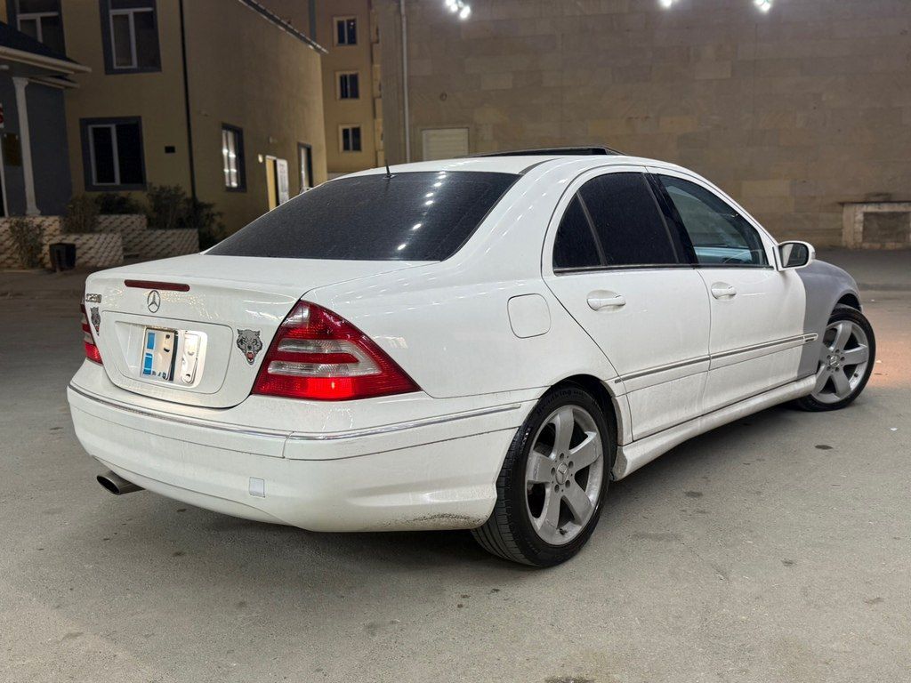 Mercedes C 230, 2.5 L, 2006 il, 270 000 km — Avtomobillər, Bakı (7)