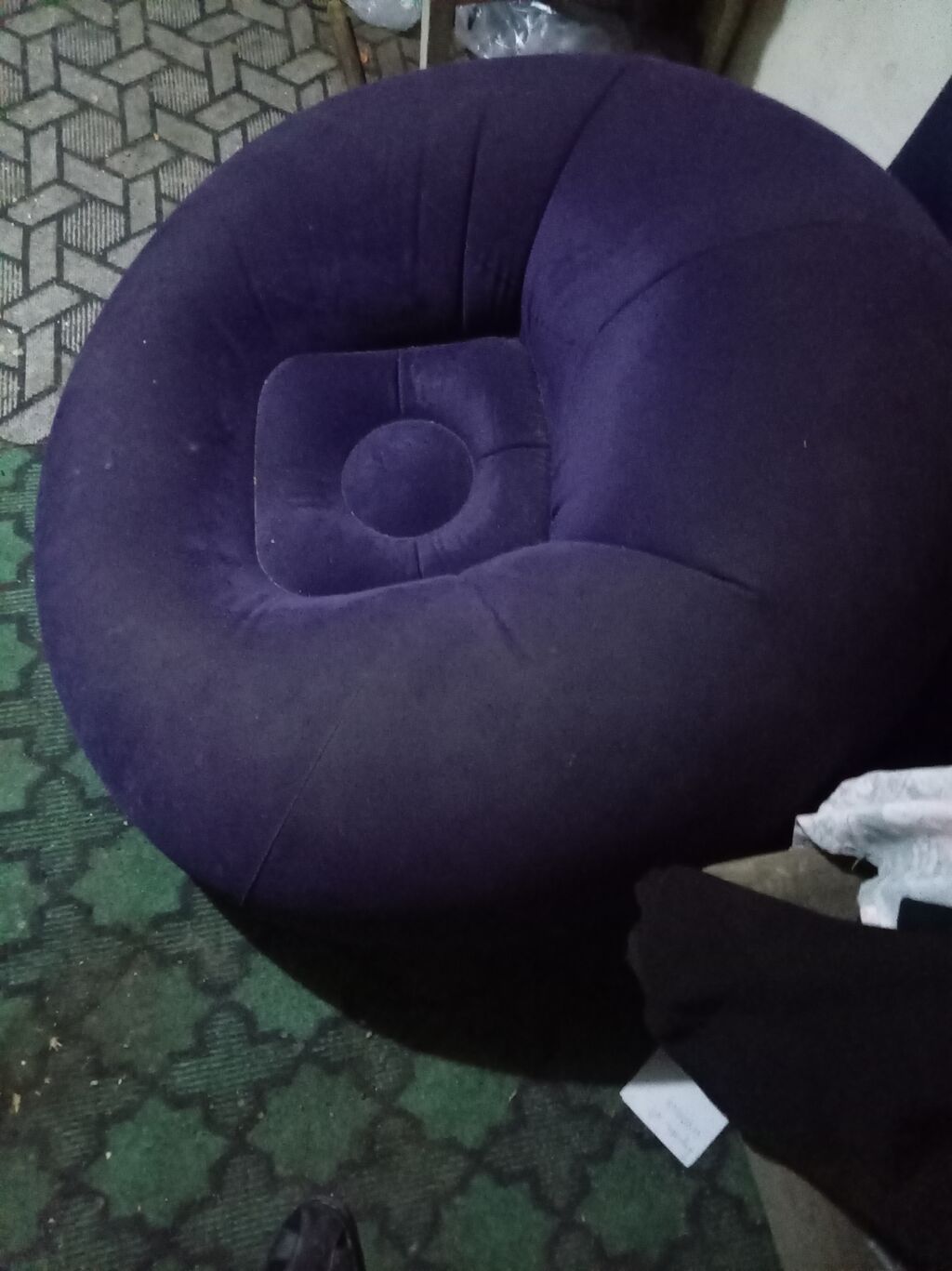 Şişmə kreslo – dairəvi formalı, tünd bənövşəyi rəngdə. - Material — Kreslolar, Goranboy (2)