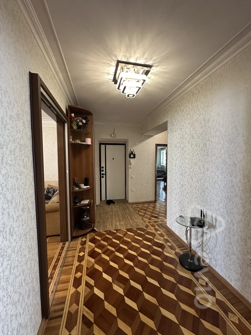 3 otaqlı mənzil, 120 m², Zahid Xəlilov — kirayə — Mənzil, Bakı (5)