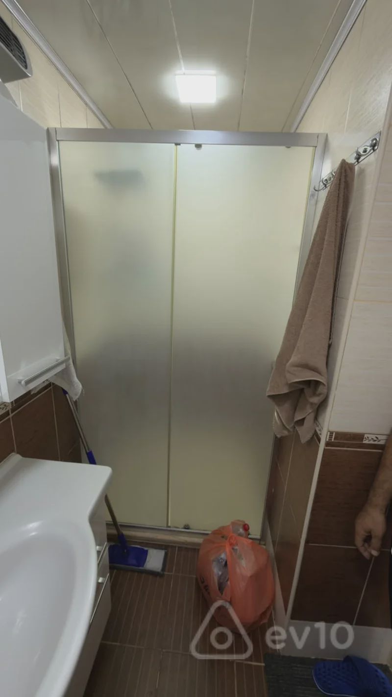 For sale: 3-room apartment (old building), 85 m² — Mənzil, Bakı (11)