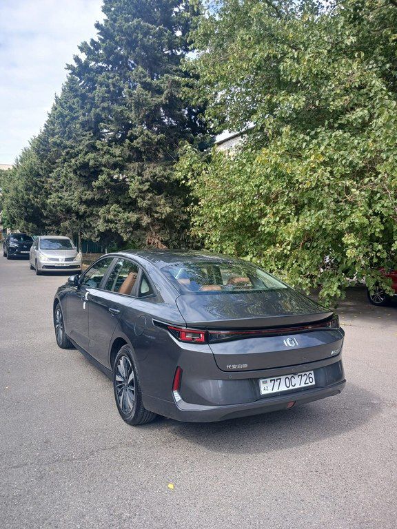 Changan Qiyuan A05, 1.5 L, 9.07 kWh, 2025 il, 9 000 km 77-OC-726 — Avtomobillər, Bakı (5)