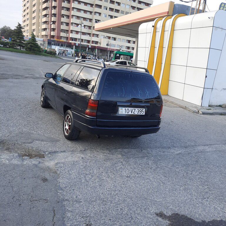 Opel Astra, 1.6 L, 1996 il, 248 000 km 10-VZ-395 — Avtomobillər, Bakı (2)
