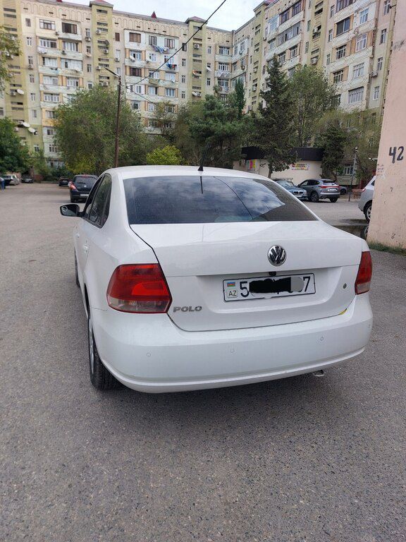 Volkswagen Polo, 1.6 L, 2013 il, 192 525 km — Avtomobillər, Sumqayıt (3)