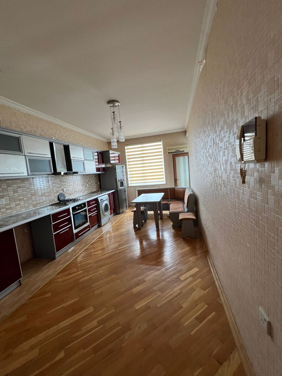 İcarəyə verilir 3 otaqlı yeni tikili 150 m² — Mənzil, Bakı (4)