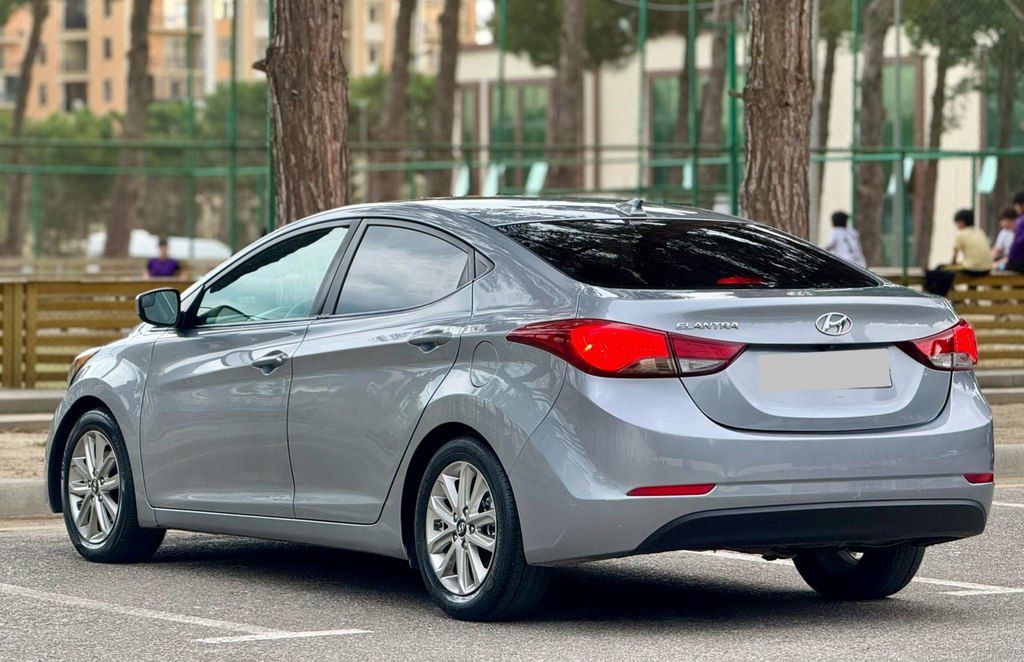 Hyundai Elantra, 1.8 L, 2015 il, 211 201 km — Avtomobillər, Bakı (9)
