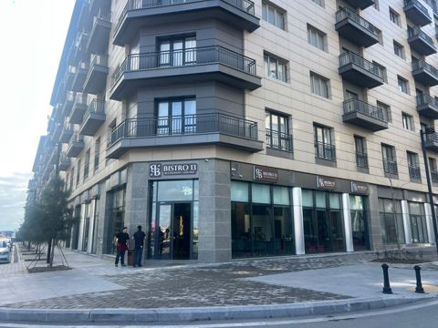 Satılır 4 otaqlı yeni tikili 176 m² — Bakı