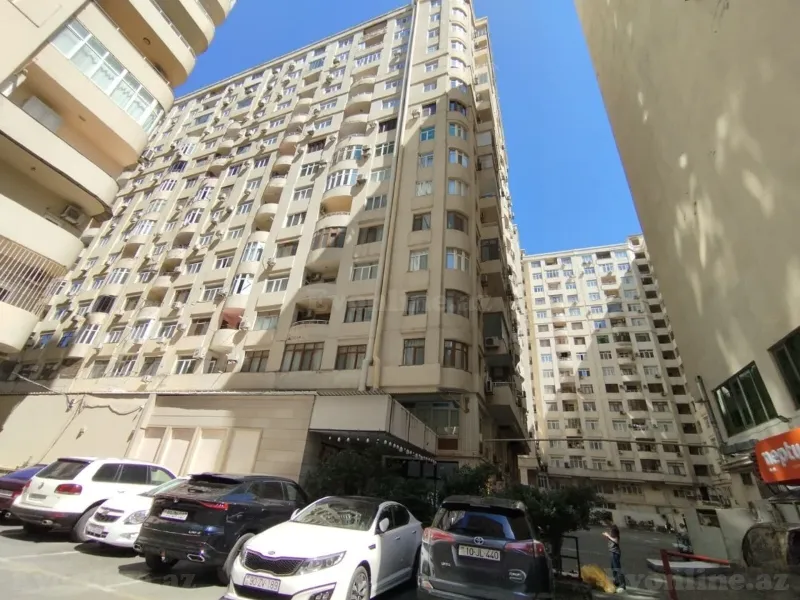 Satılır 4 otaqlı Mənzil Yeni tikili 167 m² Bakı, Nərimanov r., Gənclik m — Mənzil, Bakı (2)