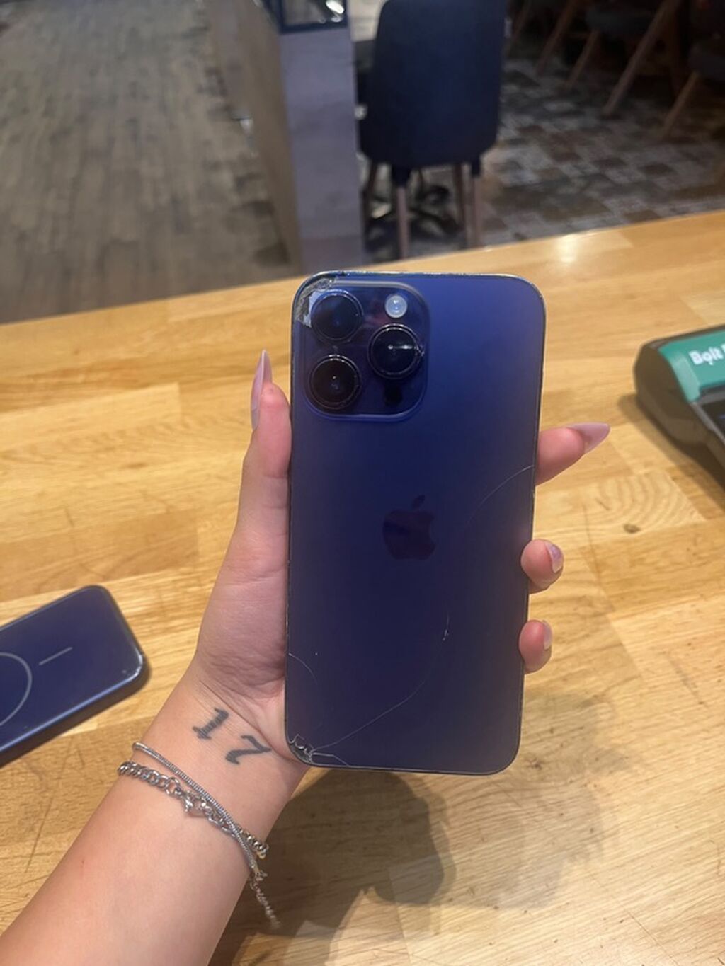 IPhone 14 Pro, Deep Purple, Qırıq — Apple iPhone, Bakı (7)