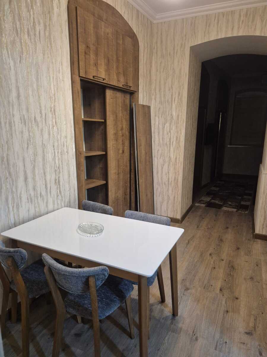 İcarəyə verilir 2 otaqlı köhnə tikili 50 m² — Mənzil, Bakı (6)