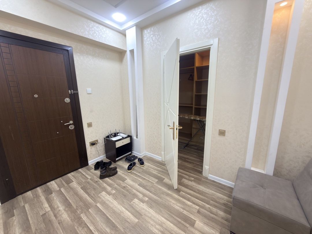 İcarəyə verilir 3 otaqlı yeni tikili 120 m² — Mənzil, Bakı (12)