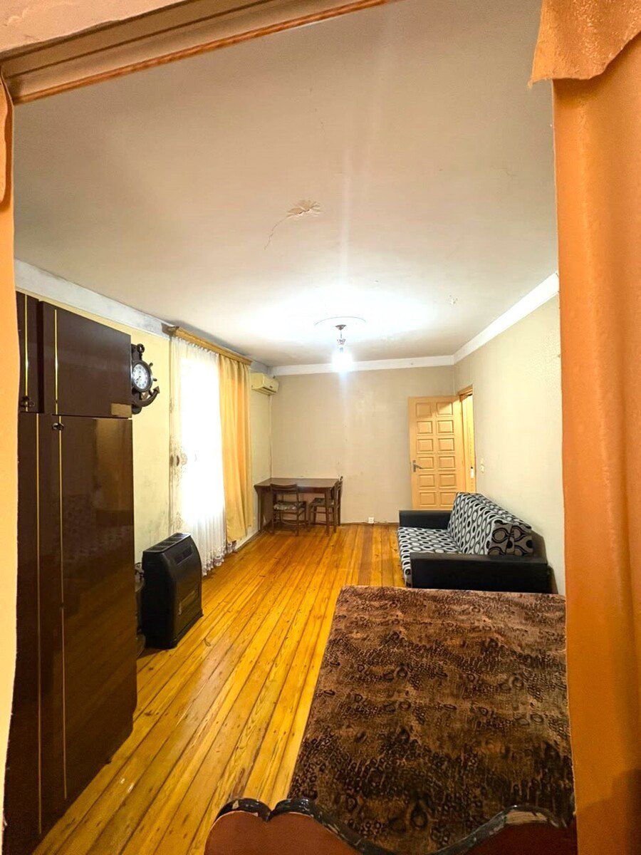 Satılır 1 otaqlı köhnə tikili 35 m² — Mənzil, Bakı (3)