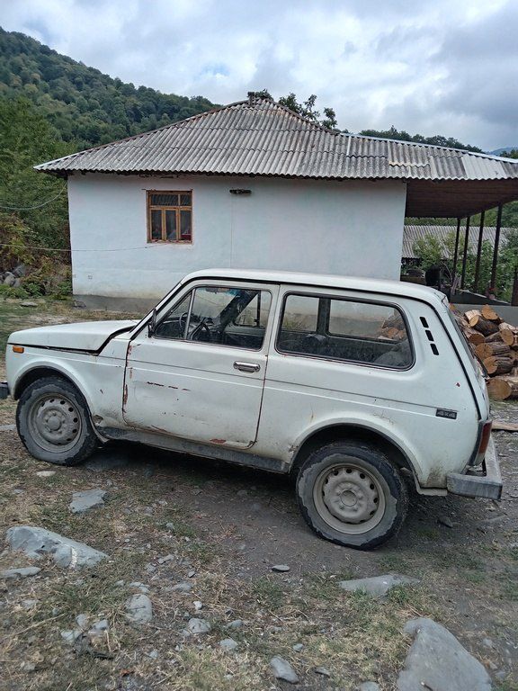 Lada (VAZ) Niva, 1.7 L, 1981 il, 400 000 km — Avtomobillər, Qəbələ (6)