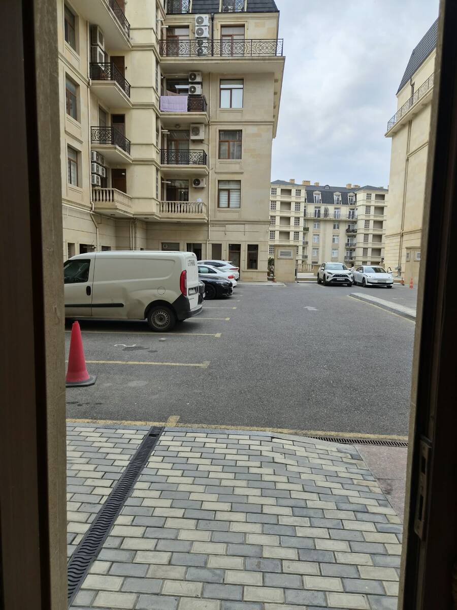 Satılır obyekt 249.5 m² — Əmlak, Bakı (7)