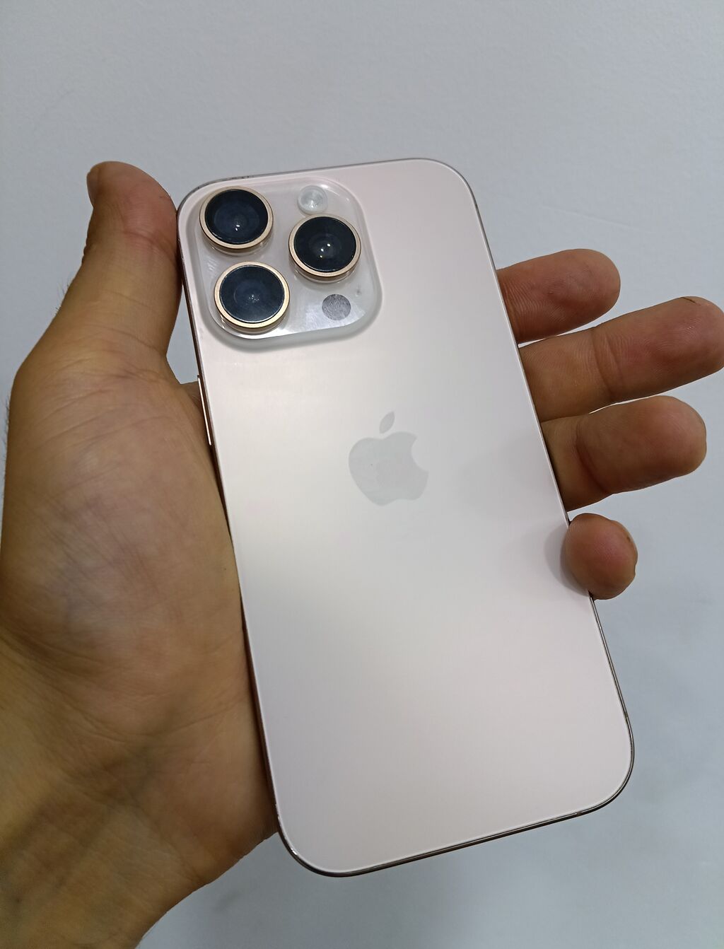 IPhone 16 Pro, Natural Titanium — Apple iPhone, Bakı (4)