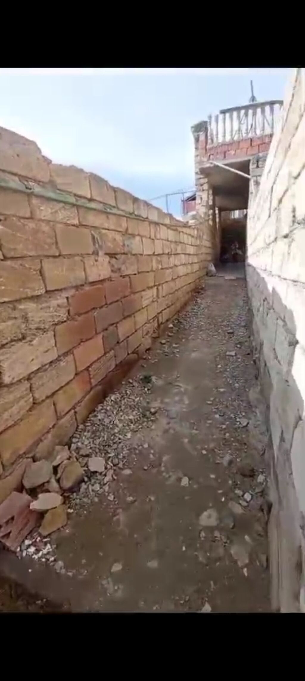 3 otaqlı fərdi yaşayış evi — geniş və işıqlı - Zal: böyük pəncərəli — Ev, villa, Güzdək (9)