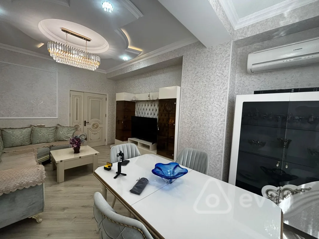 3 otaqlı mənzil, 113 m², Bəkir Çobanzadə küçəsi — Bakı