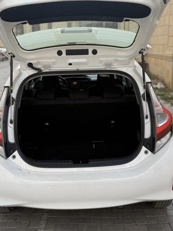 Toyota Aqua, 1.5 L, 0.87 kWh, 2019 il, 188 000 km 77-NO-839 — Avtomobillər, Bakı (9)
