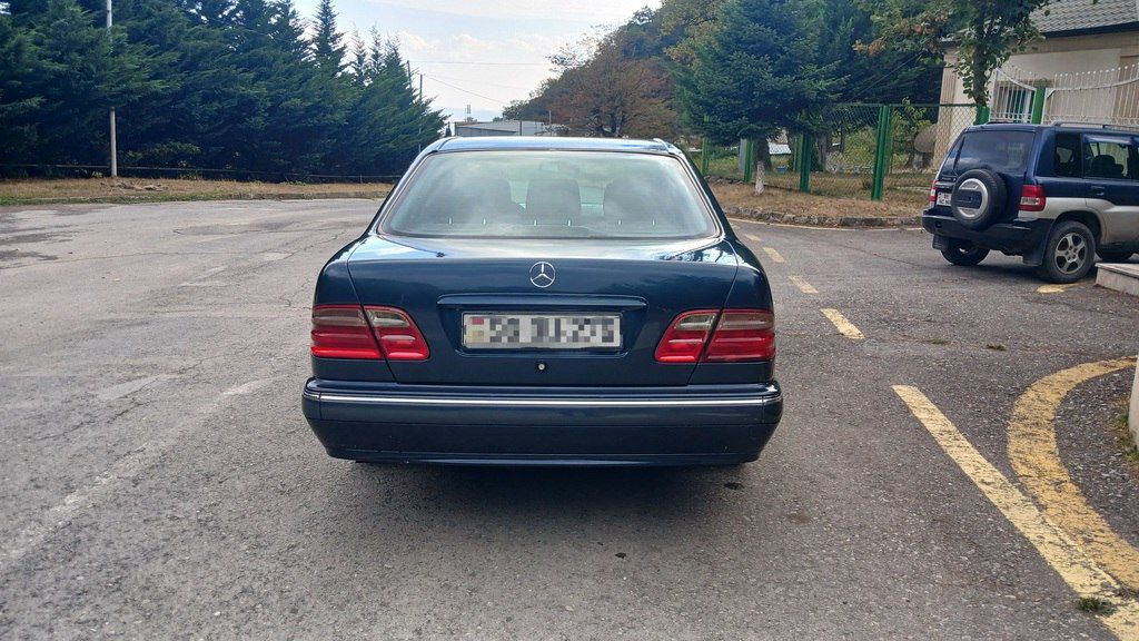 Mercedes E 220, 2.2 L, 2000 il, 496 000 km — Avtomobillər, Oğuz (2)