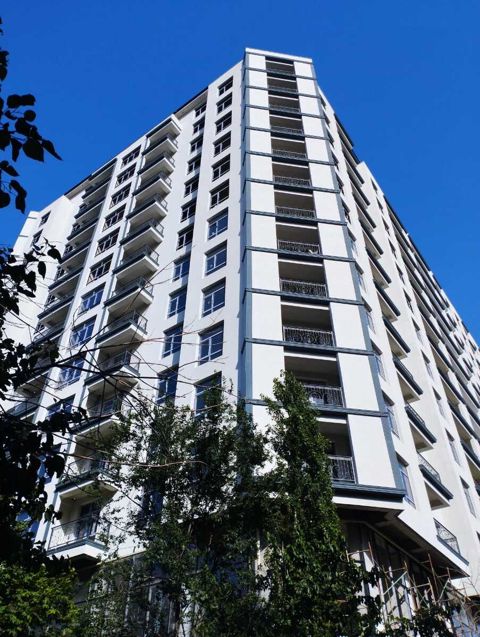 Satılır 4 otaqlı yeni tikili 196 m² — Bakı