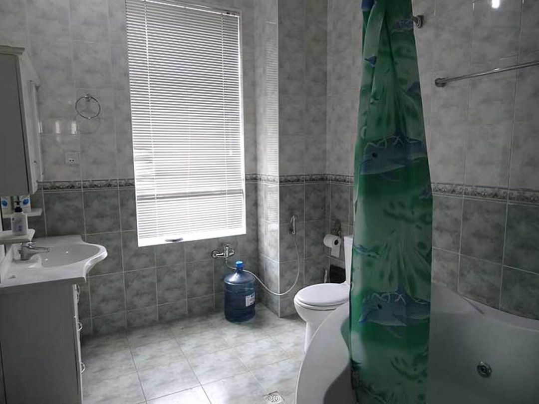 İcarəyə verilir 4 otaqlı yeni tikili 200 m² — Mənzil, Bakı (5)