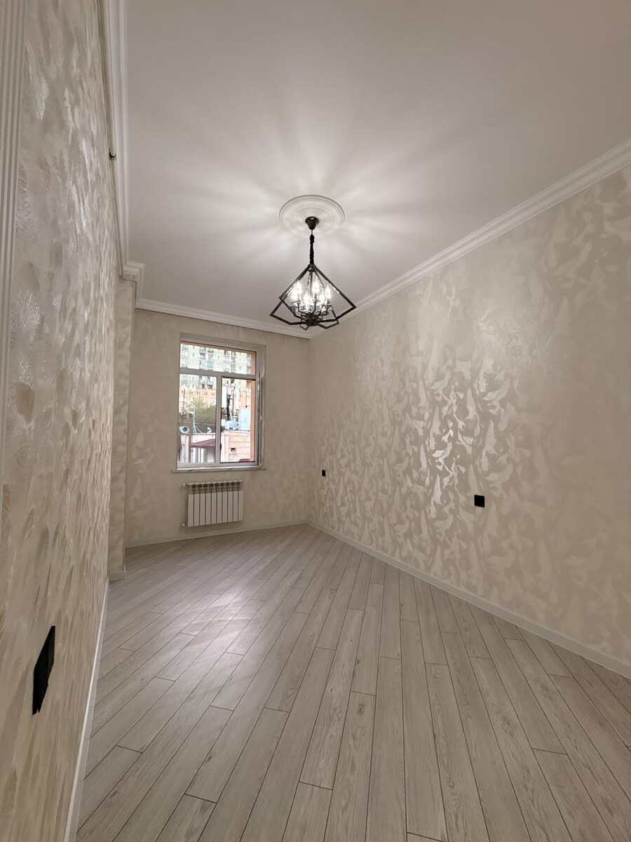 Satılır 2 otaqlı köhnə tikili 65 m² — Mənzil, Bakı (5)