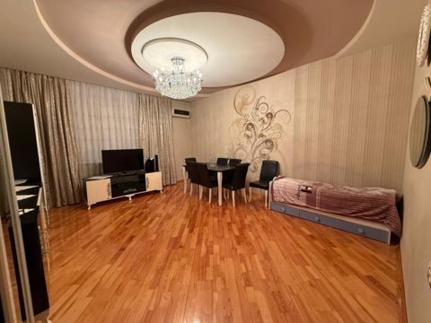 Satılır 2 otaqlı yeni tikili 94 m² — Bakı