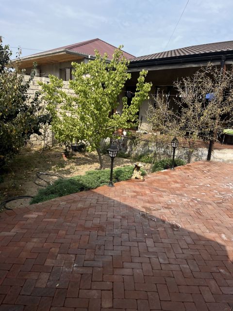 Satılır 5 otaqlı həyət evi/bağ evi 145 m² — Bakı