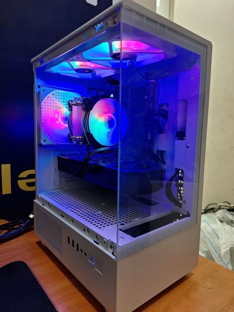 Münasib Qiymətə Gaming Komputer 670AZN Parametrlər: Prosessor — Bakı
