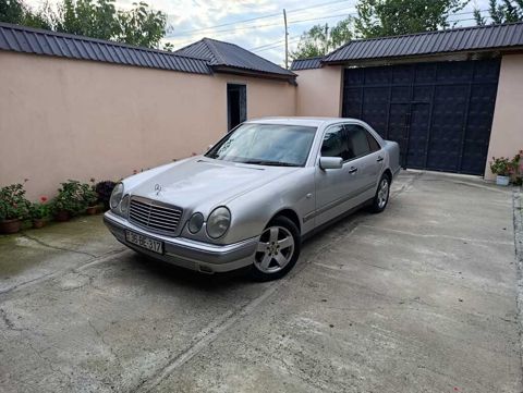 Mercedes E 230, 2.3 L, 1997 il, 342 588 km — Qəbələ
