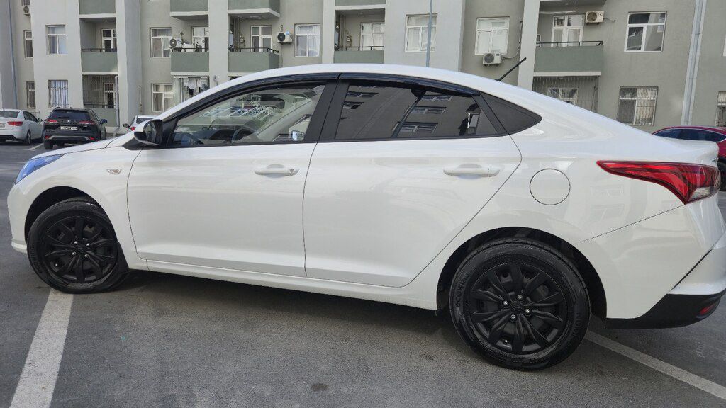 Hyundai Accent, 1.6 L, 2022 il, 99 376 km — Avtomobillər, Bakı (4)