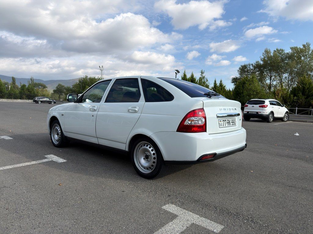 Lada (VAZ) Priora, 1.6 L, 2013 il, 340 000 km 77-RK-990 — Avtomobillər, Şəki (5)