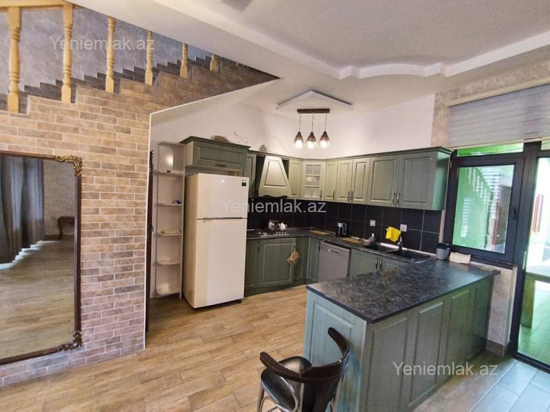 Günlük 4 otaqlı Həyət evi / Villa, 200 m², Qəbələ — Ev, villa, Qəbələ (6)