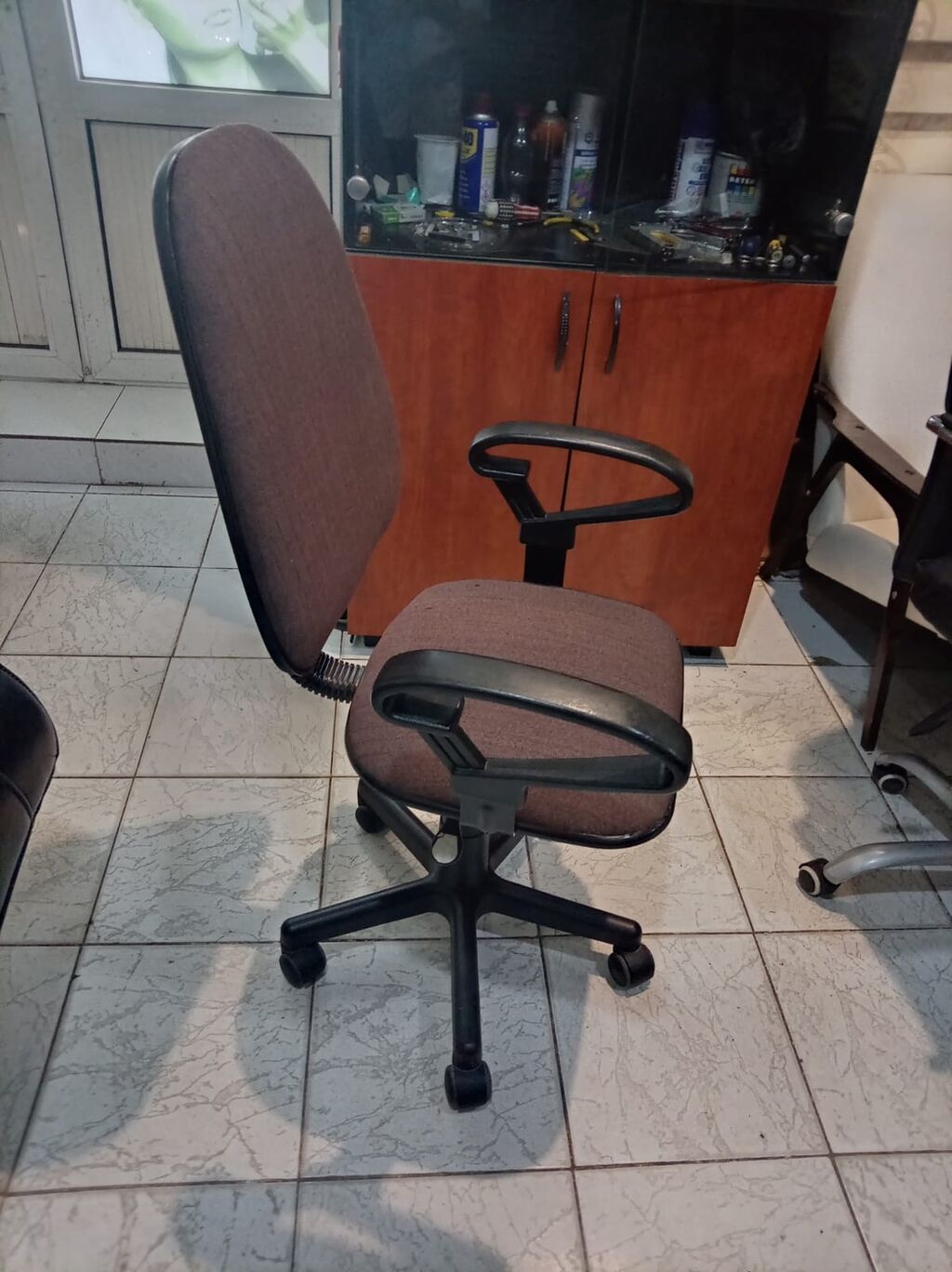 45 manatdan başlayaraq kreslolarimiz var. İdeal vəziyyətdədilər — Ofis mebeli, Bakı (2)