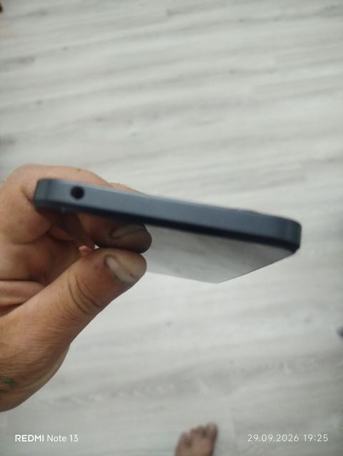 Məhsul: Ağıllı telefon (qara rəng) redmi 13C Xüsusiyyətlər: - Korpus — Xırdalan
