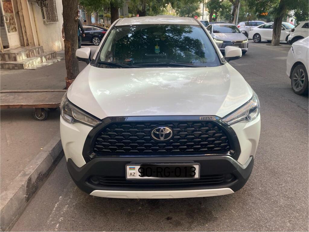 Toyota Corolla Cross, 2.0 L, 2024 il, 16 000 km — Avtomobillər, Bakı