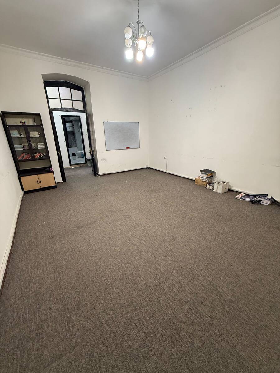İcarəyə verilir 5 otaqlı köhnə tikili 175 m² — Mənzil, Bakı (6)