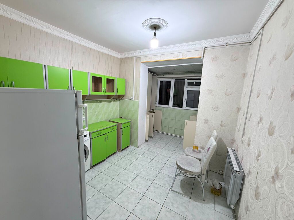 Bakı, Binəqədi qəs., 3 otaqlı, Köhnə tikili, m. Azadlıq Prospekti, 80 kv. m — Mənzil, Bakı (4)