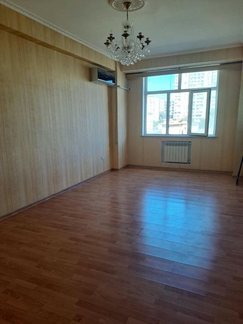 Satılır 2 otaqlı yeni tikili 90 m² — Bakı