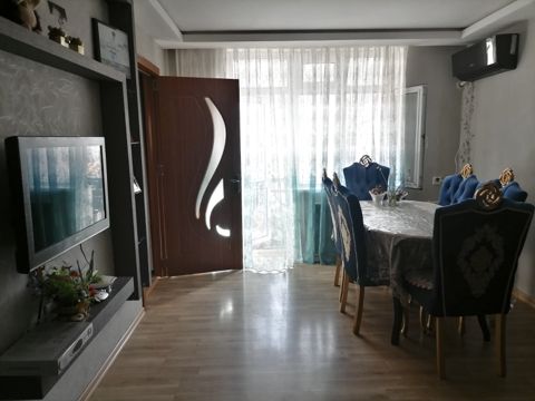 Satılır 2 otaqlı köhnə tikili 34 m² — Bakı