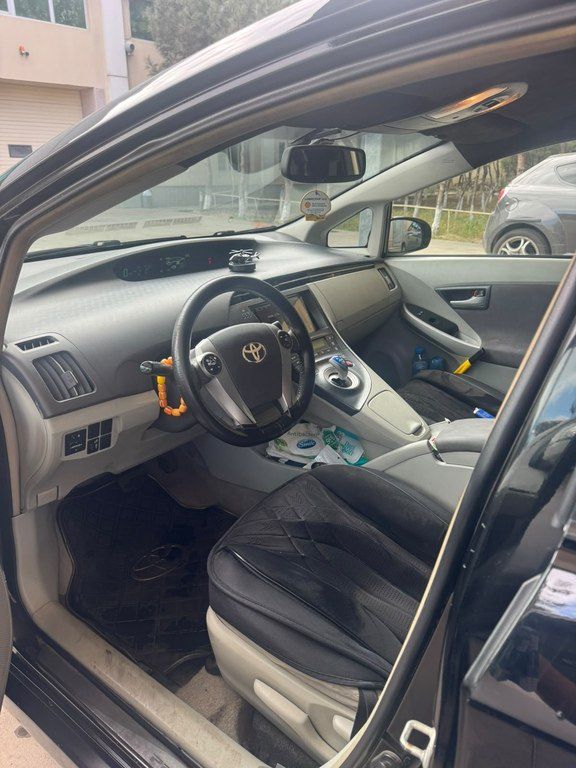Toyota Prius, 1.8 L, 1.3 kWh, 2011 il, 526 000 km 77-BT-147 — Avtomobillər, Bakı (3)