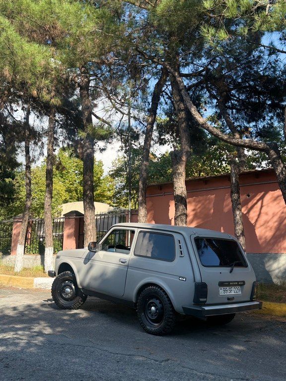 Lada (VAZ) Niva, 1.7 L, 2008 il, 100 001 km 99-SF-229 — Avtomobillər, Zaqatala (8)