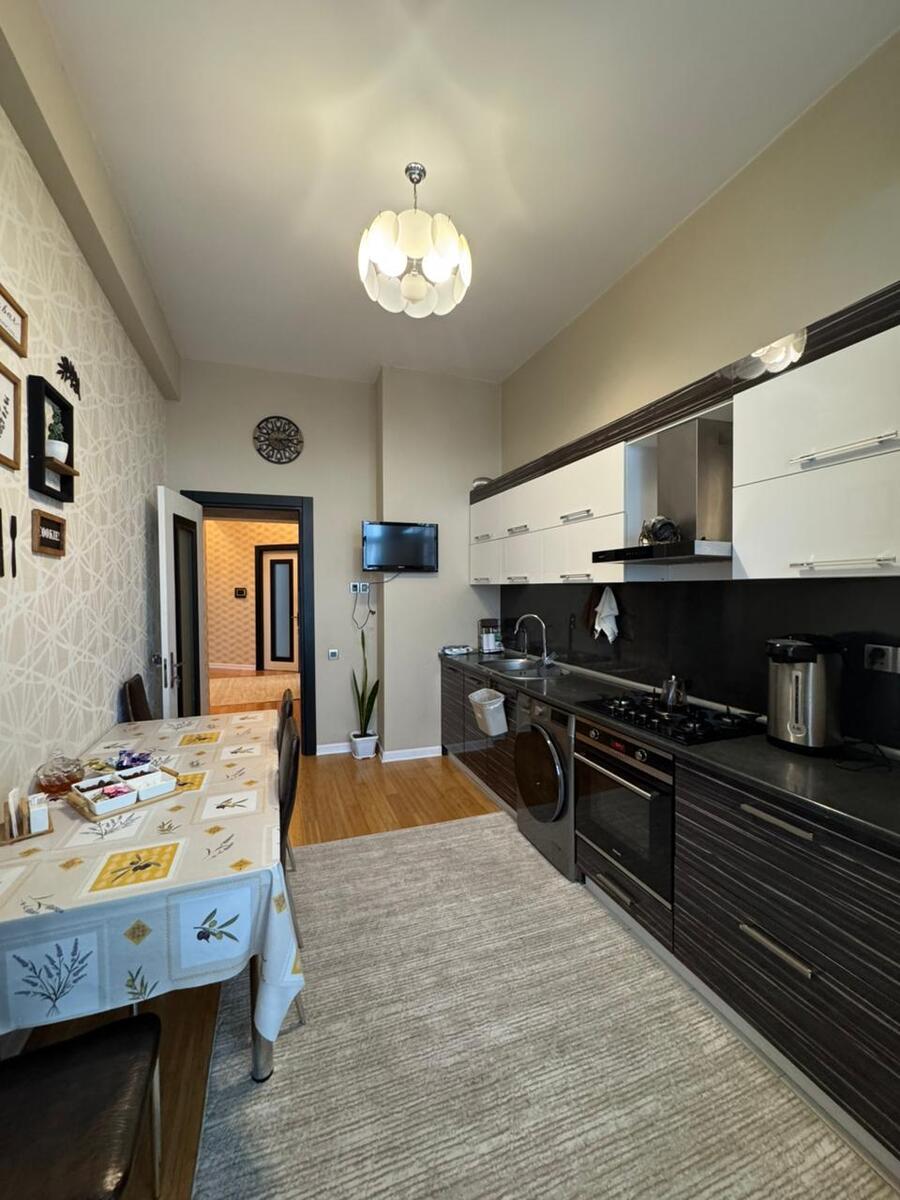 Satılır 4 otaqlı yeni tikili 150 m² — Mənzil, Bakı (6)