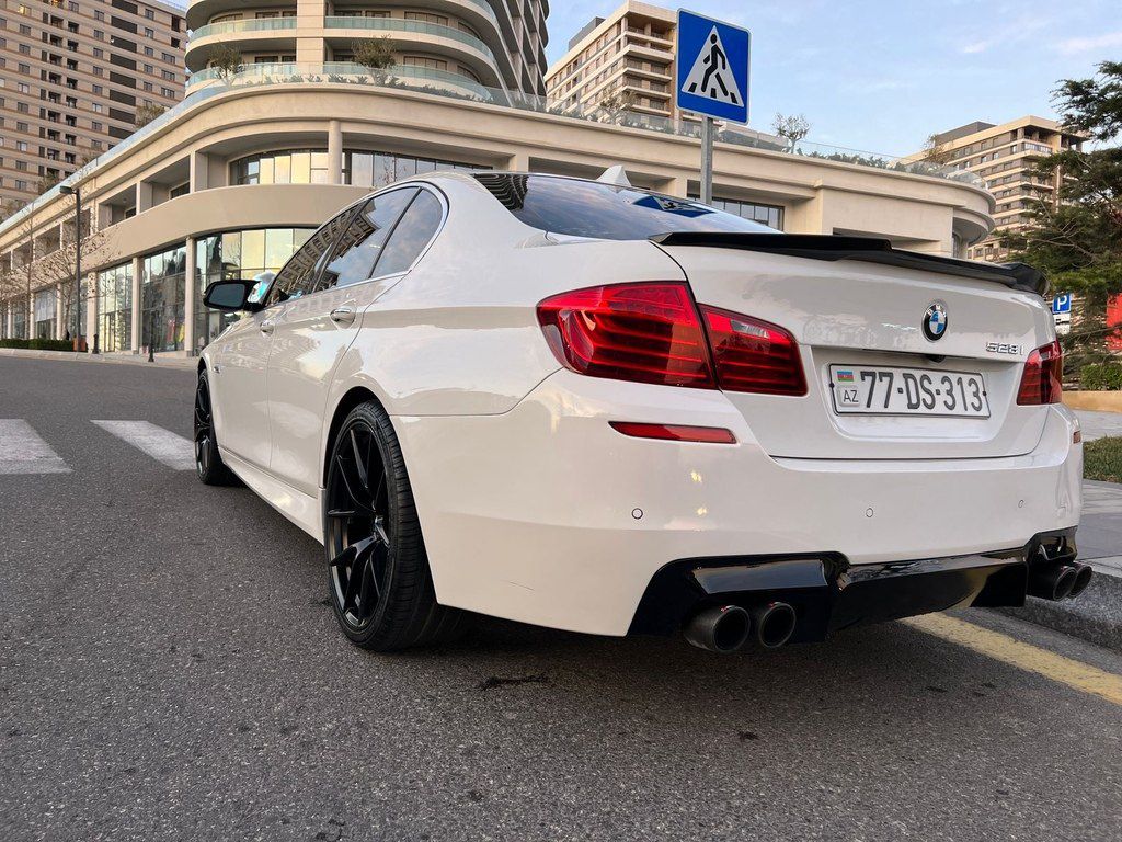 BMW 528, 2.0 L, 2014 il, 180 000 km 77-DS-313 — Avtomobillər, Bakı (11)