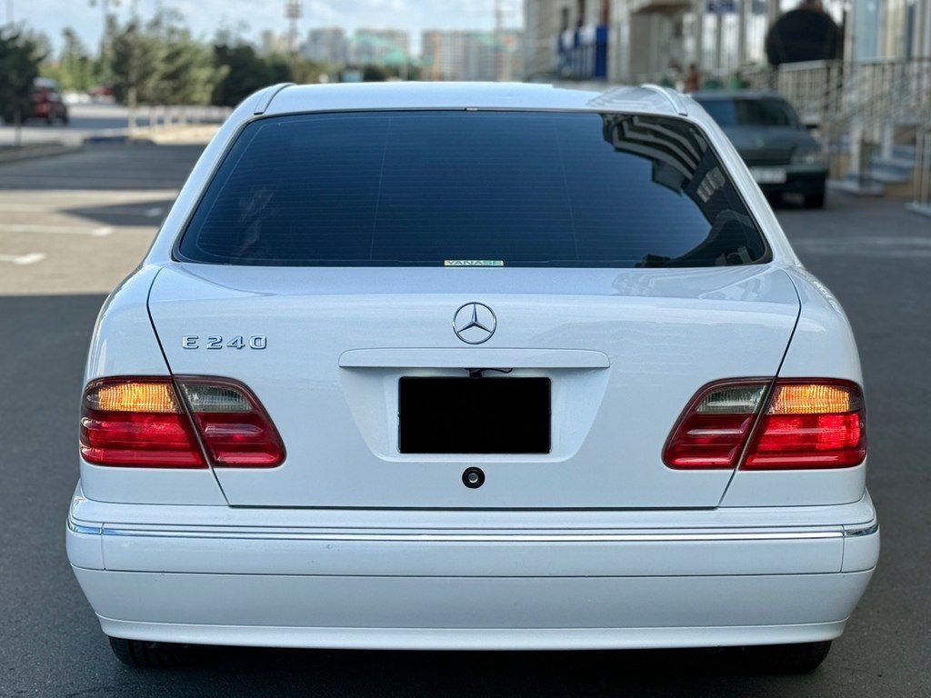 Mercedes E 240, 2.4 L, 2001 il, 228 535 km — Avtomobillər, Bakı (12)