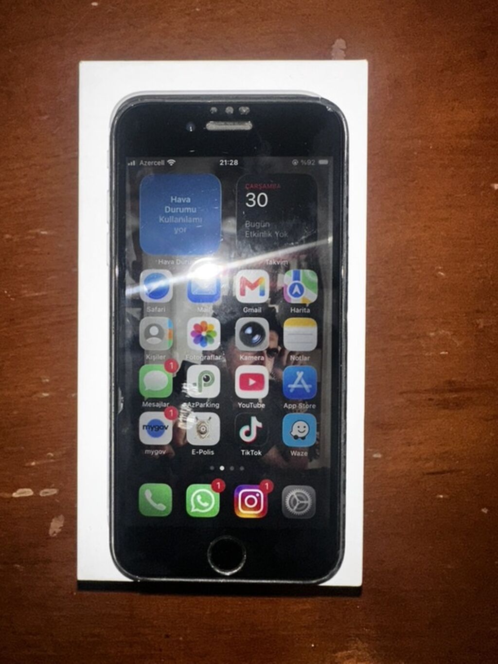 IPhone SE, Ağ, Barmaq izi — Apple iPhone, Bakı (4)
