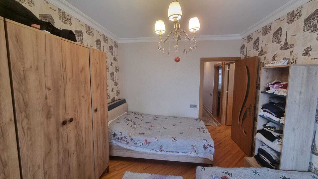 Satılır 4 otaqlı köhnə tikili 100 m² — Mənzil, Bakı (6)