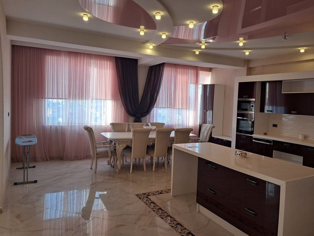 Satılır 3 otaqlı yeni tikili 180 m² — Mənzil, Bakı (5)