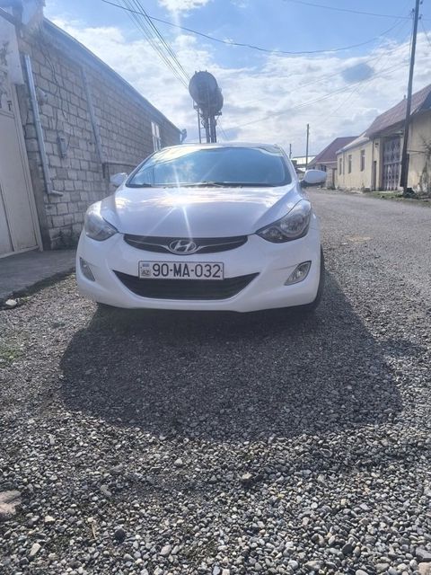 Hyundai Elantra, 1.8 L, 2011 il, 205 000 km — Tovuz