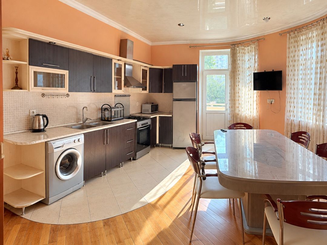 Satılır 3 otaqlı yeni tikili 130 m² — Mənzil, Bakı (4)